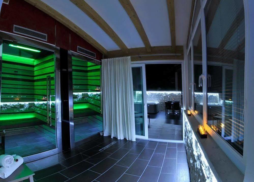 Albergo Alla Torre กัลโดนัซโซ ภายนอก รูปภาพ